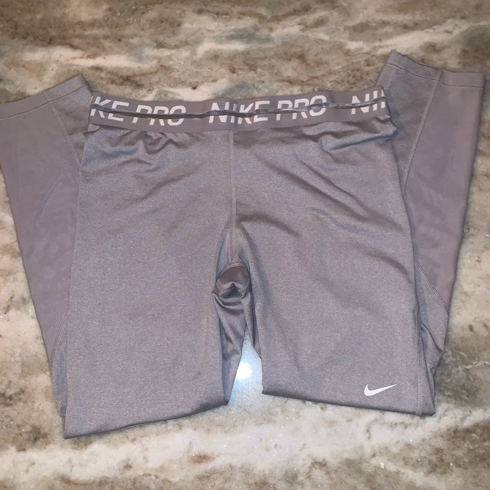 Nike Pro Leggings with Mesh ankle size medium